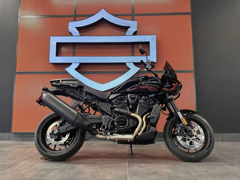 2025 Harley-davidson Adventure Touring alt