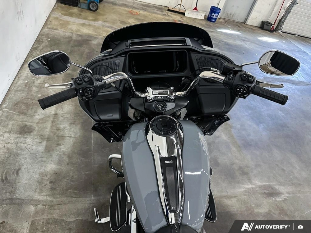 2026 Harley-davidson Road Glide alt