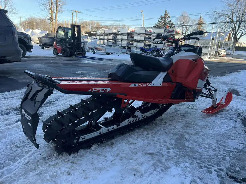 2020 Can-Am BACKCOUNTRY 850 XRS 154 **MOTONEIGE MULTI-SEGMENT PAR EXCELLENCE!!**