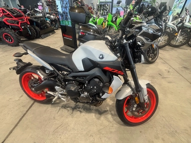 Yamaha Mt09 Mt09 Mt 09 Mt-09 Z900 Bas Km 2020 alt
