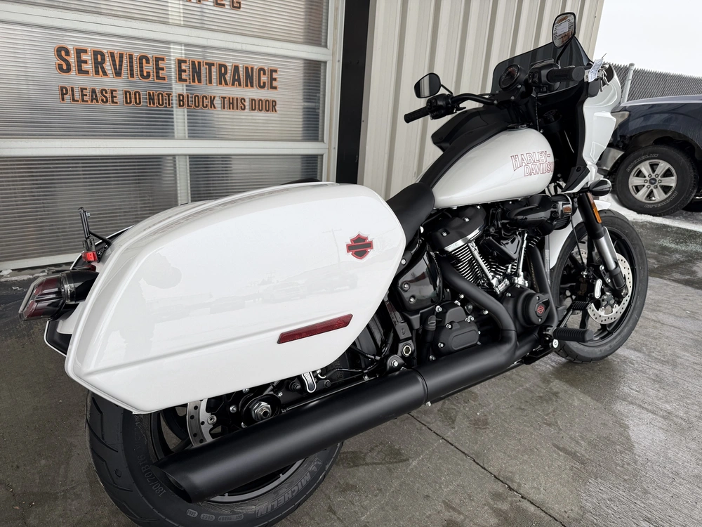 2026 Harley-davidson Low Rider St alt