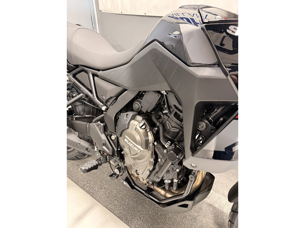 Suzuki V-strom 800de V-strom 800 De 2026 alt