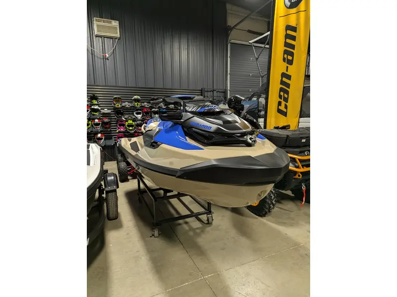 2026 Sea-Doo WAKE PRO 230