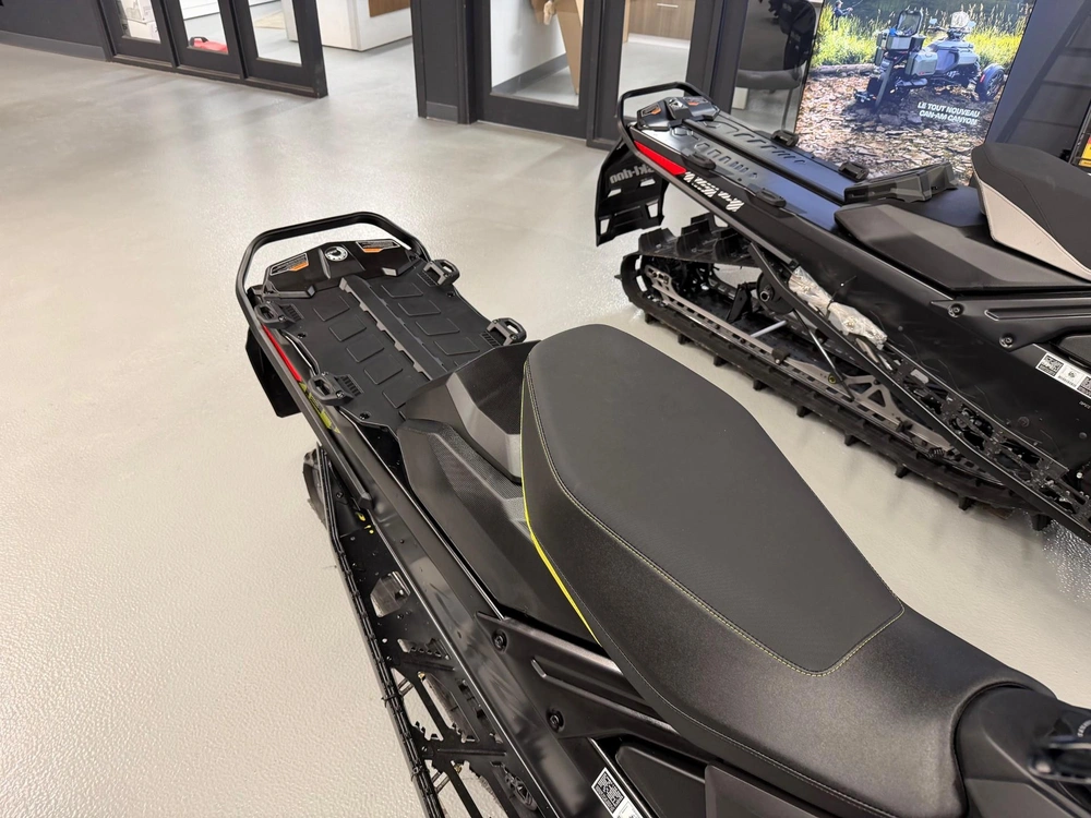 Ski-doo Renegade Adrenaline 900 Ace 2026 alt