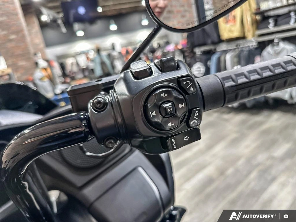 2026 Harley-davidson Road Glide alt