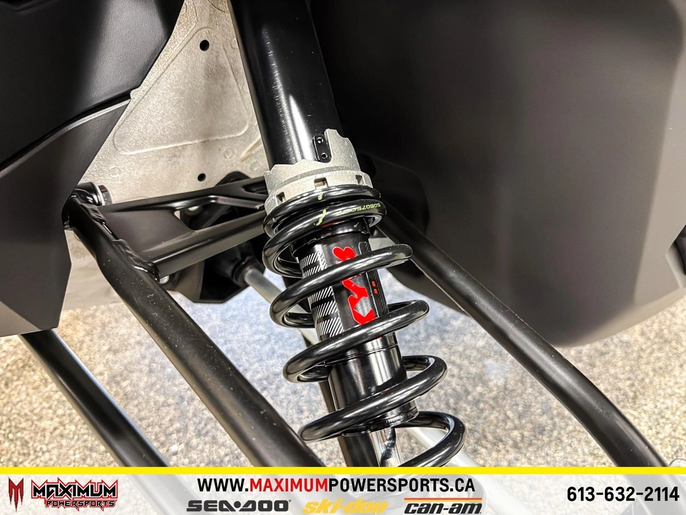 2025 Ski-doo Renegade Adrenaline 900 Ace Turbo E.s. Ripsaw 1.25" alt