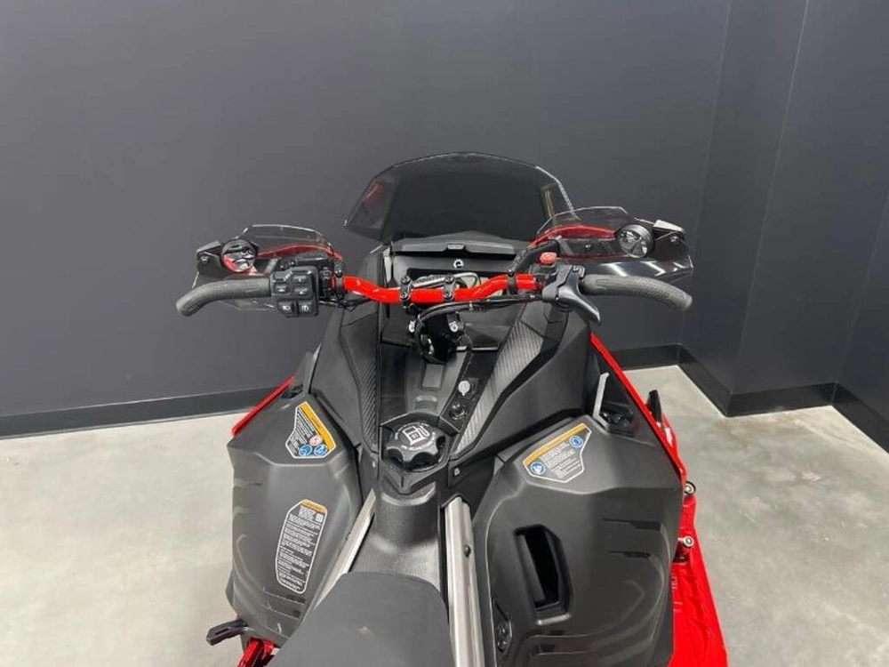 Lynx Rave Re 850 E-tec Ice Ripper Xt 1.25' M.s./e.s. 2024 alt