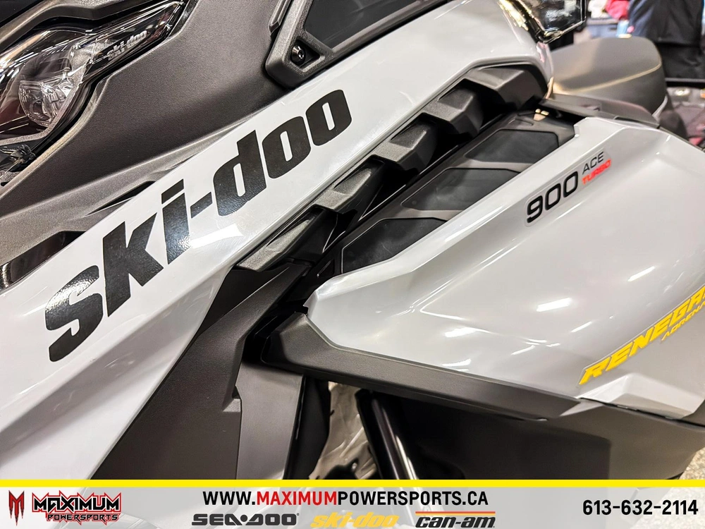 2025 Ski-doo Renegade Adrenaline 900 Ace Turbo E.s. Ripsaw 1.25" alt