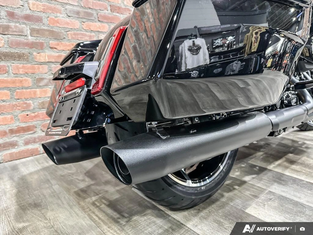 2026 Harley-davidson Road Glide alt