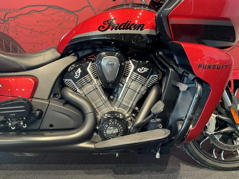 2022 Indian Motorcycle Pursuit Dark Horse alt