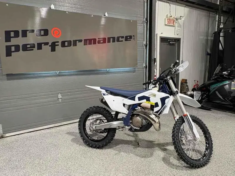2026 Husqvarna TX 300 thumbnail 2