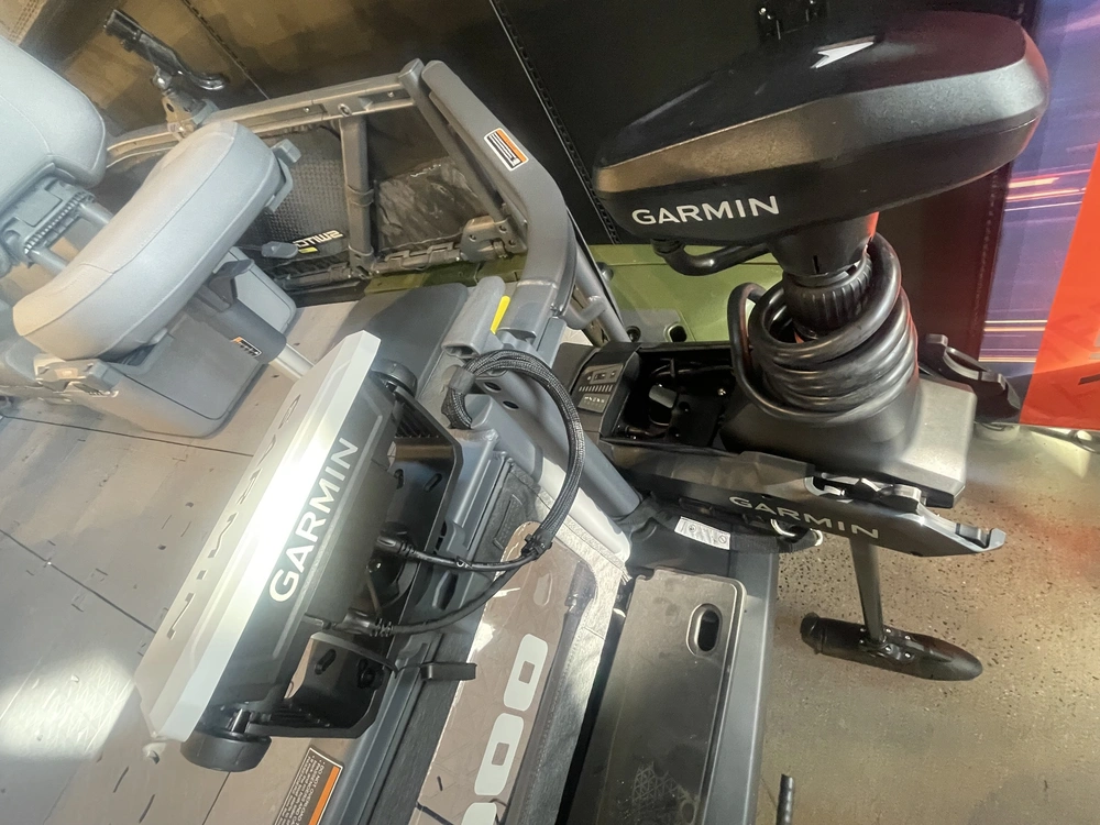 2026 Sea-doo Switch Fish 18' alt