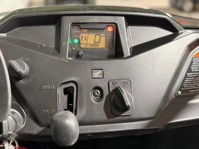 Honda Pioneer 520 2026 alt