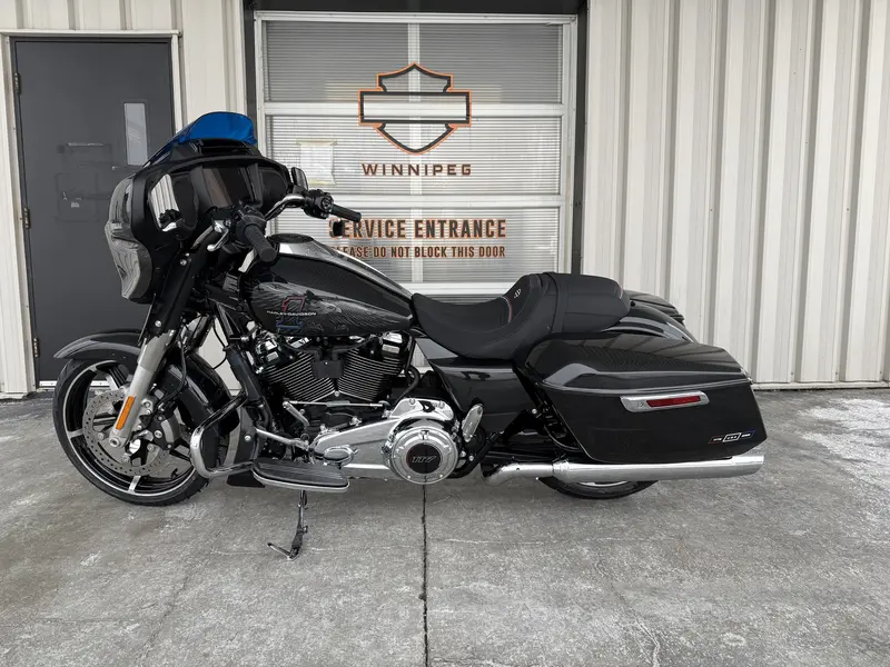 2026 Harley-Davidson STREET GLIDE thumbnail 4