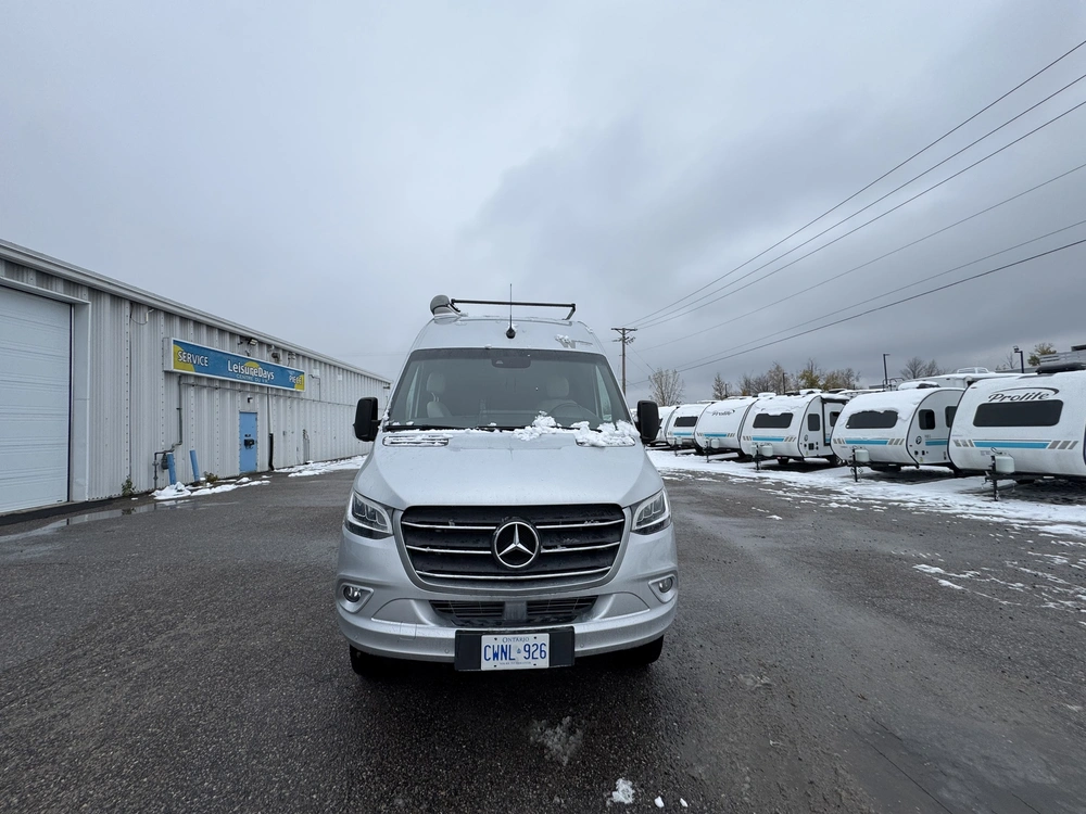 Winnebago Era 70b 2022 alt