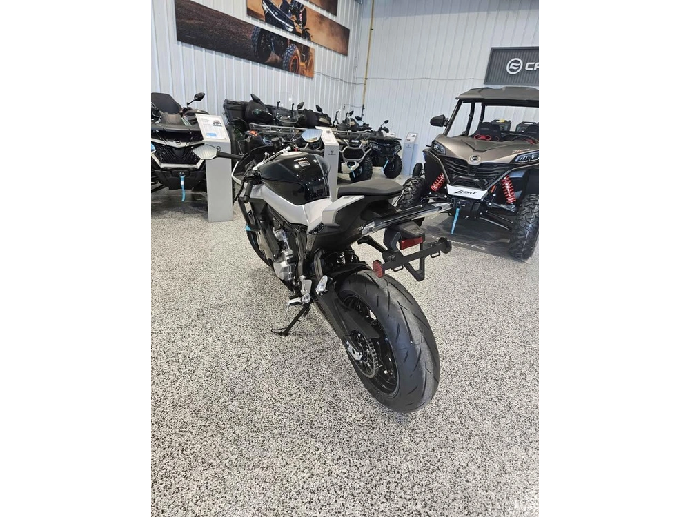 2026 Cfmoto 675ss alt