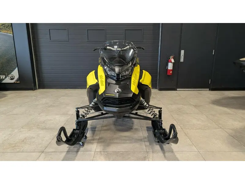 2021 Ski-Doo RENEGADE ADRENALINE 900 ACE USED