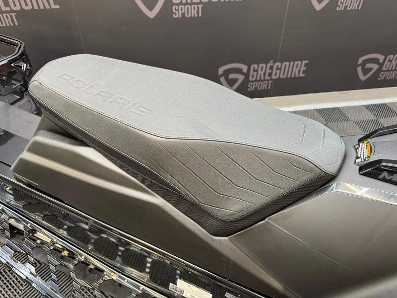 Polaris 650 Voyageur Xc 155 2026 alt