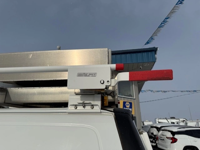 2014 Gmc Savana 3500 Cargo Van alt