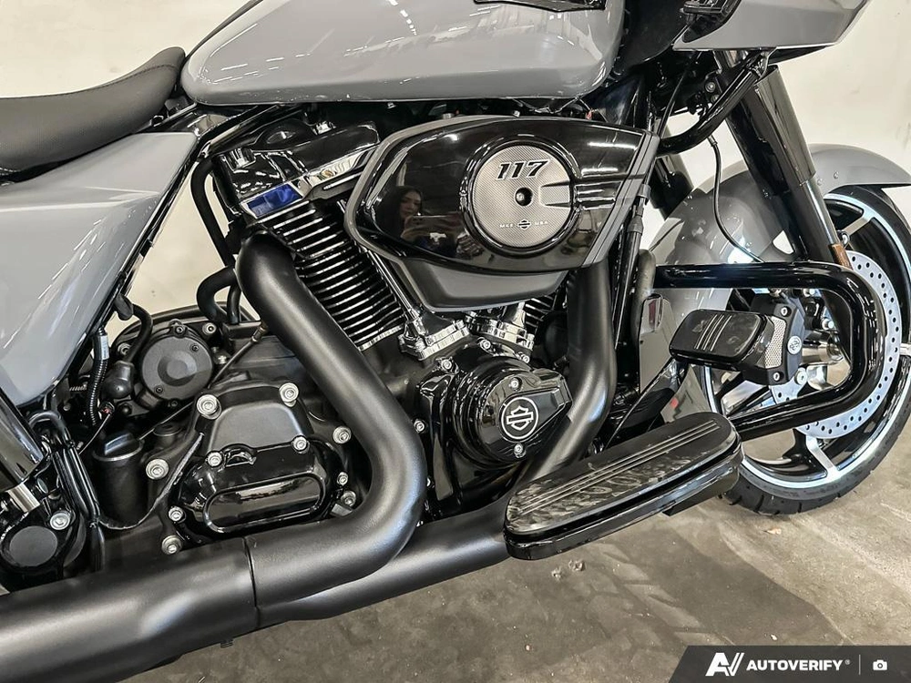 2026 Harley-davidson Road Glide alt