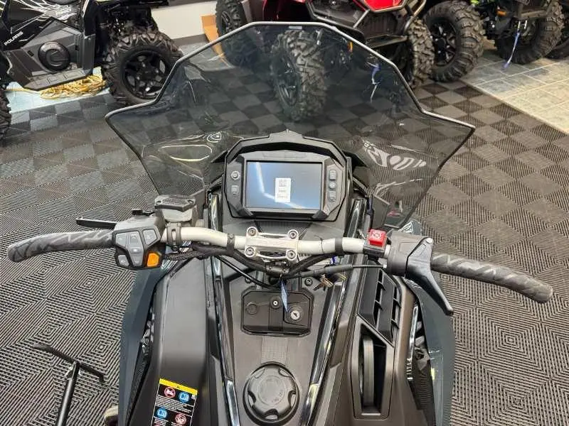2026 Polaris 650 VOYAGEUR XC 155