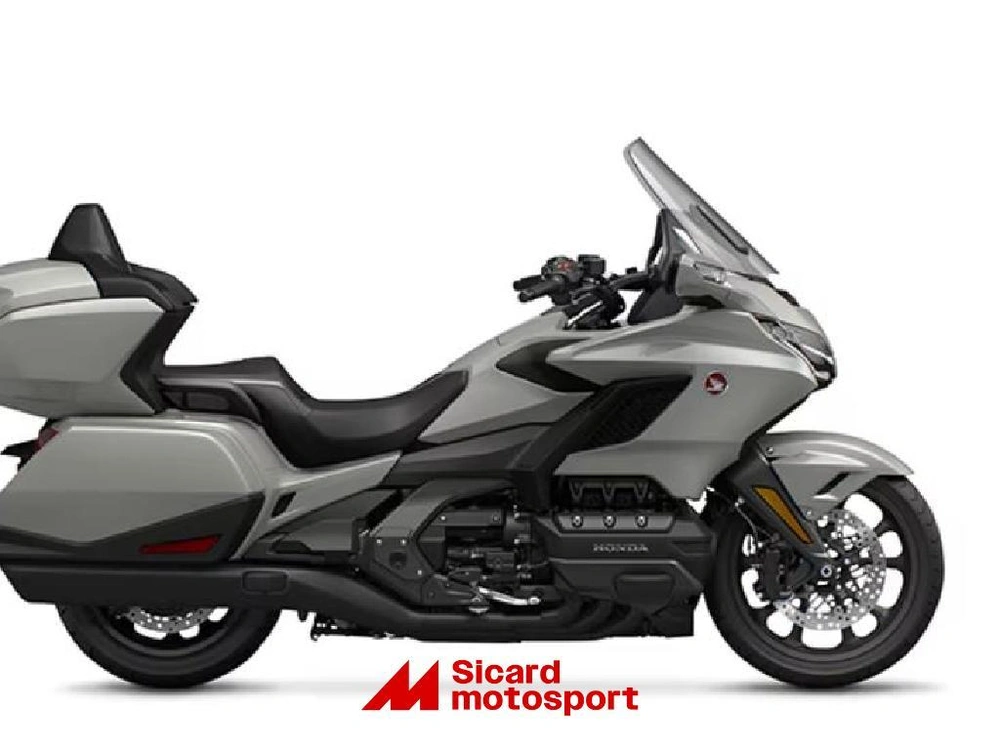 Honda Gold Wing Tour Dct 2026 alt