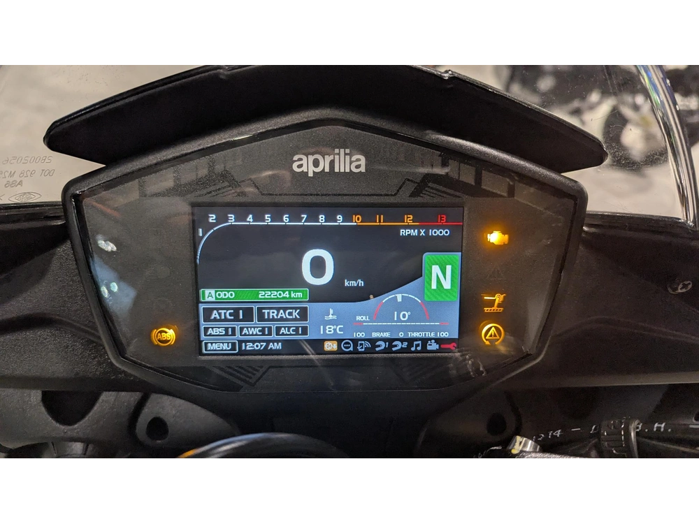 Aprilia Tuono V4 1100 Rr 2017 alt