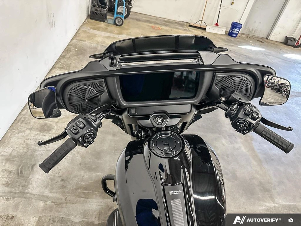 2026 Harley-davidson Street Glide alt