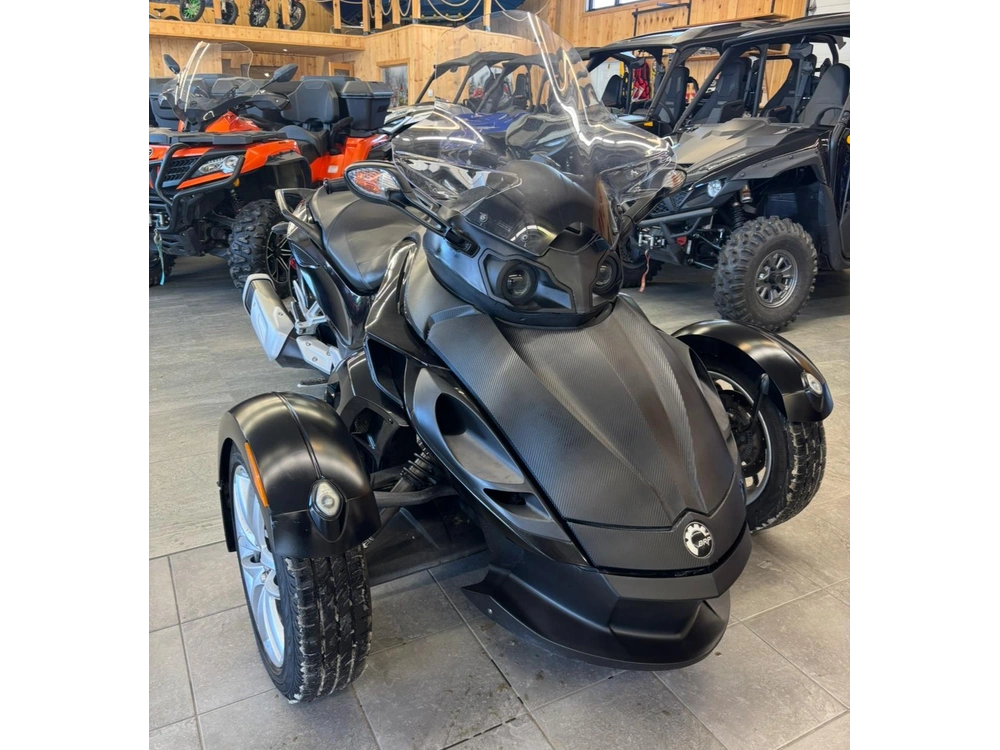 Can-am Spyder Rs Se5 2014 alt