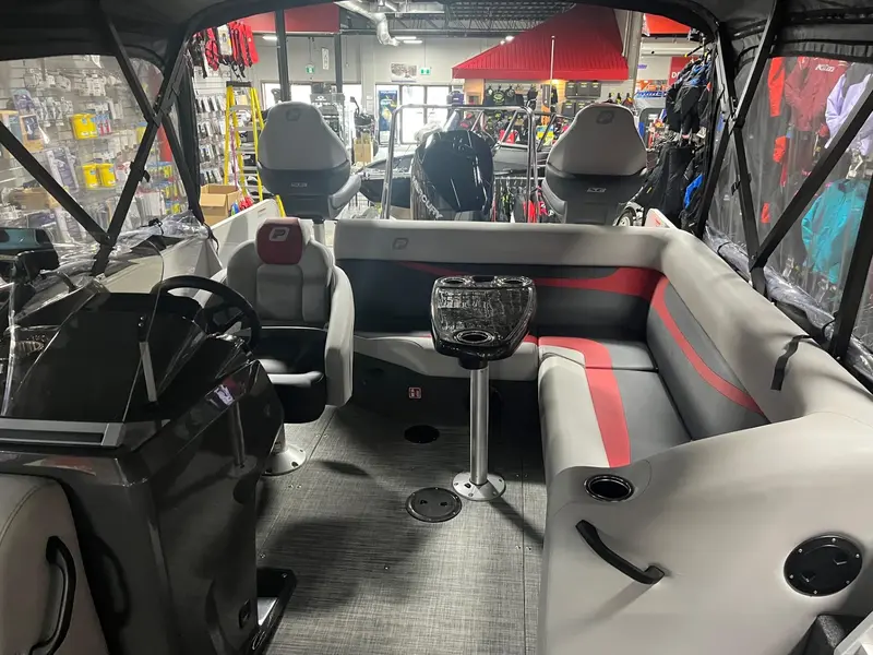 2026 Princecraft VENTURA 224 200 V6