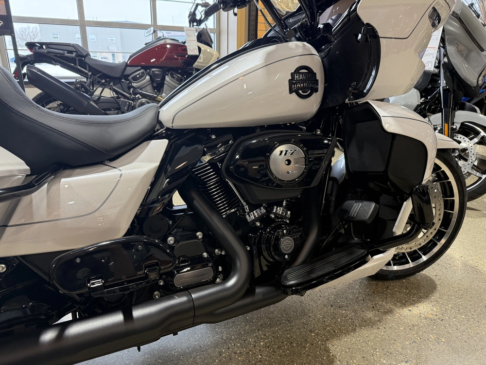 2026 Harley-davidson Road Glide Limited alt