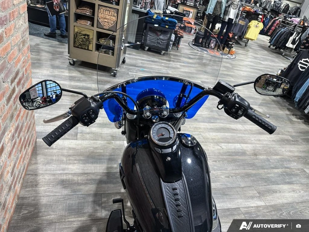 2026 Harley-davidson Heritage Classic alt