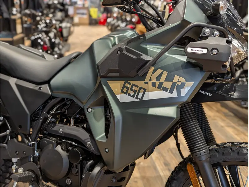 2026 Kawasaki KLR650 Adventure // Metallic Matte Dark Green thumbnail 7