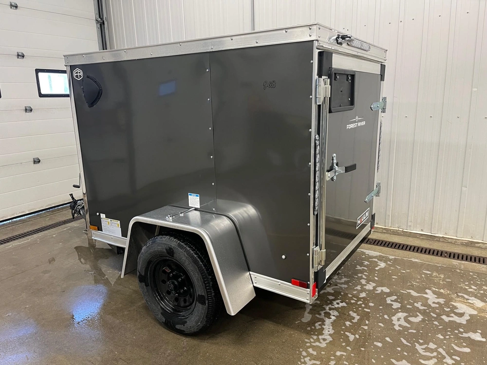 2026 Forest River Haulin Metal Black 4'x6' alt