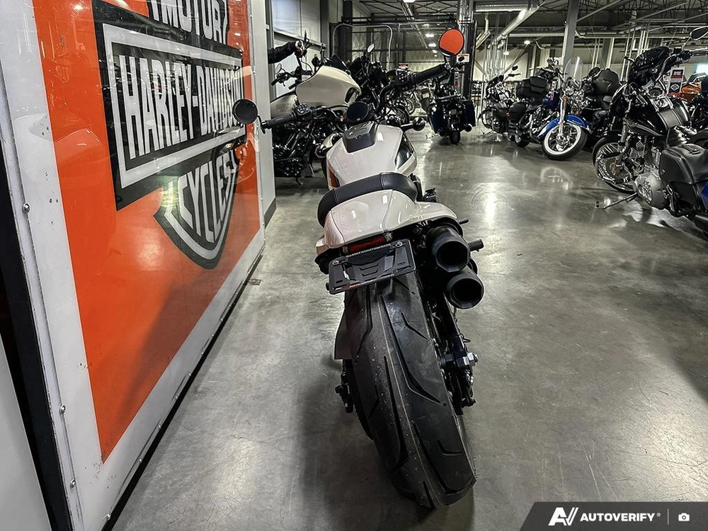 2022 Harley-davidson Rh1250s alt