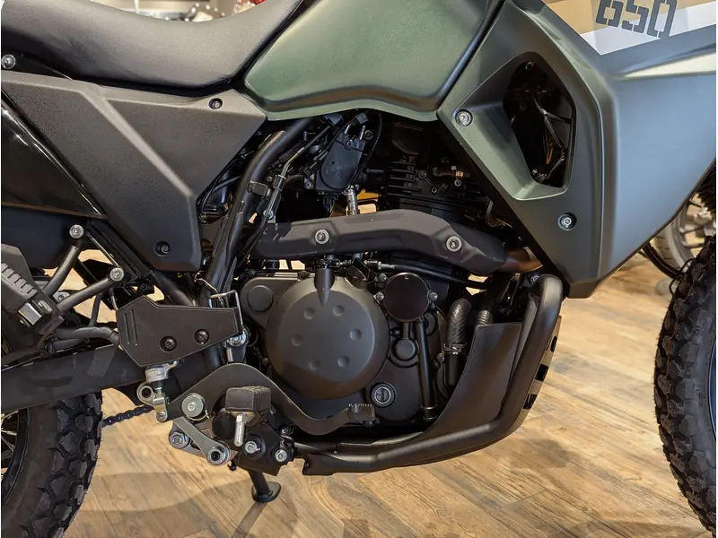 2026 Kawasaki KLR650 Adventure // Metallic Matte Dark Green thumbnail 6