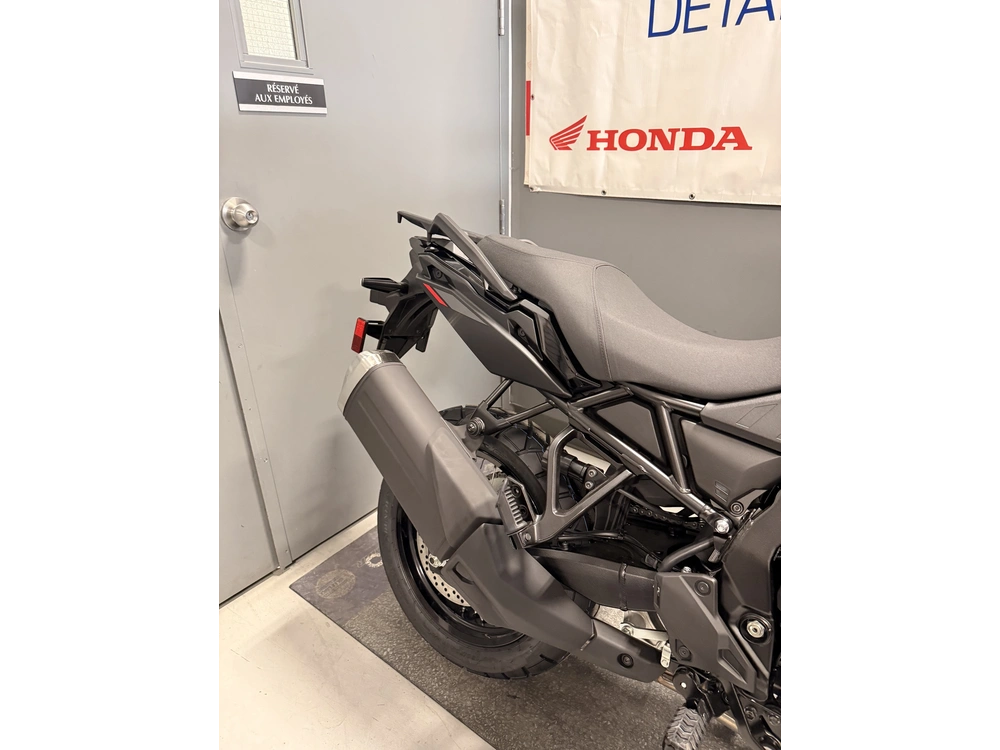 Suzuki V-strom 800de V-strom 800 De 2026 alt