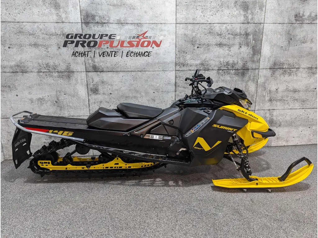 Ski-Doo Summit Neo+ 600 EFI | Néo Plus 2024