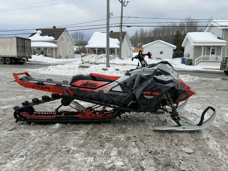 2021 Ski-Doo SUMMIT EXPERT 850 TURBO 165