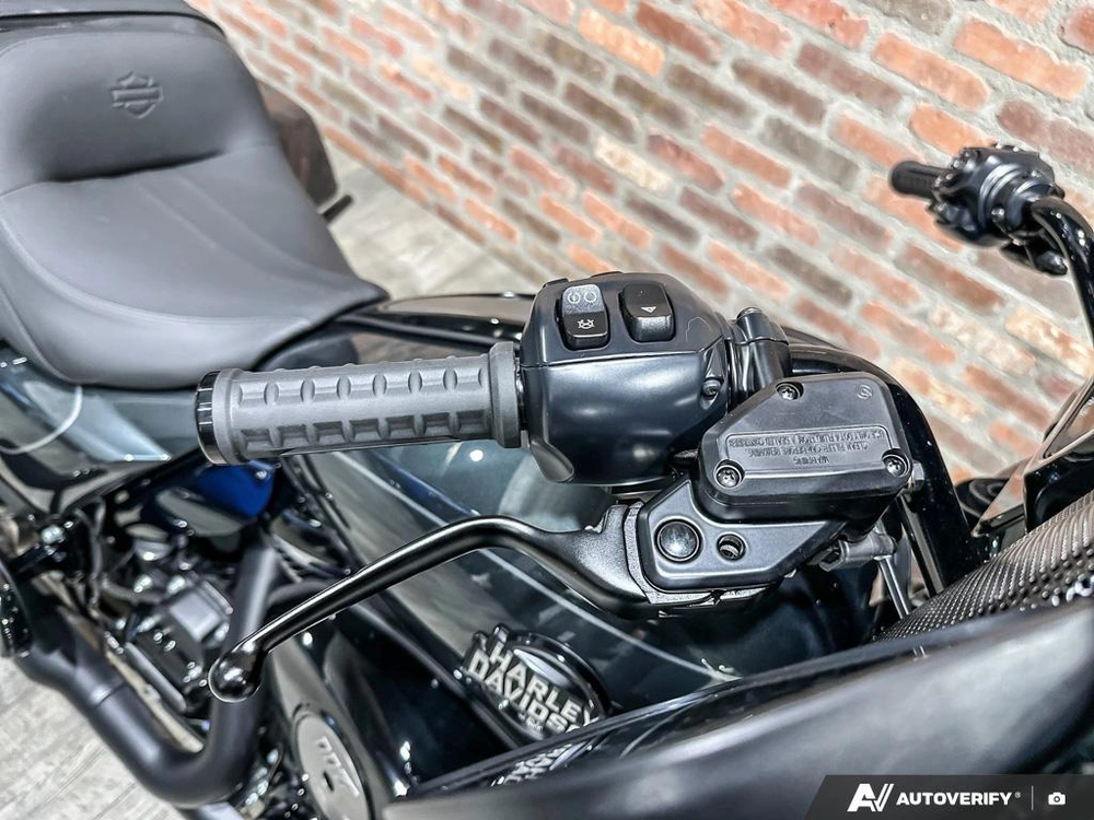 2026 Harley-davidson Street Glide Limited alt