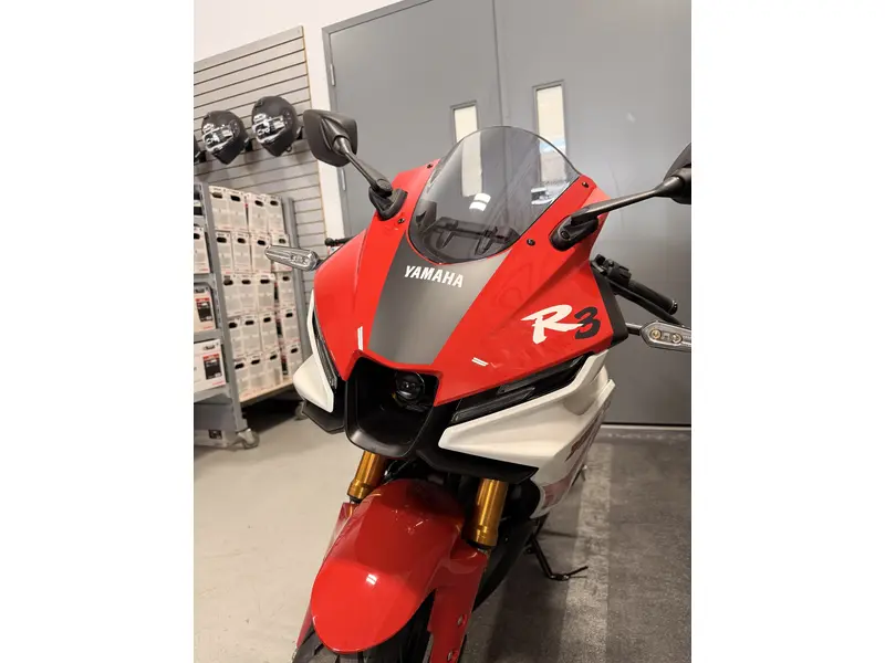 2026 Yamaha YZF-R3 R3 thumbnail 4