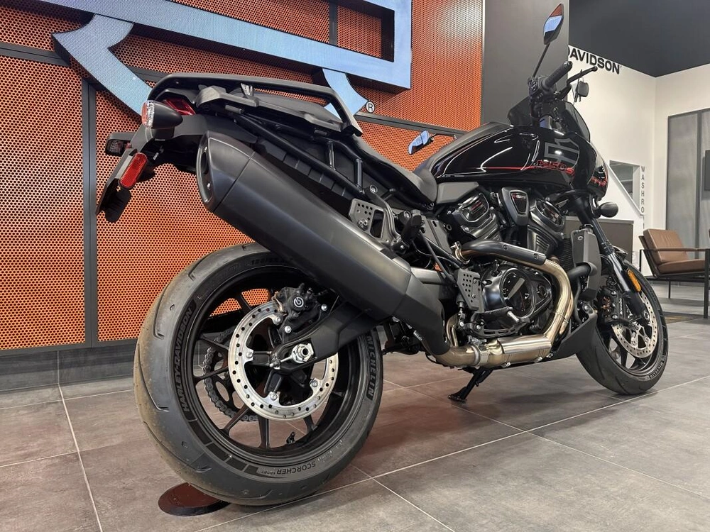 2025 Harley-davidson Adventure Touring alt