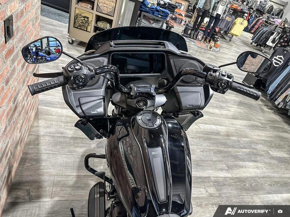 2026 Harley-davidson Road Glide alt