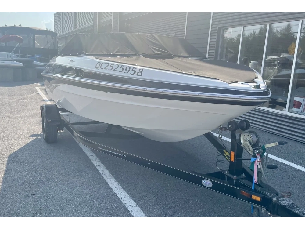 Larson Lx 1750 2010 alt