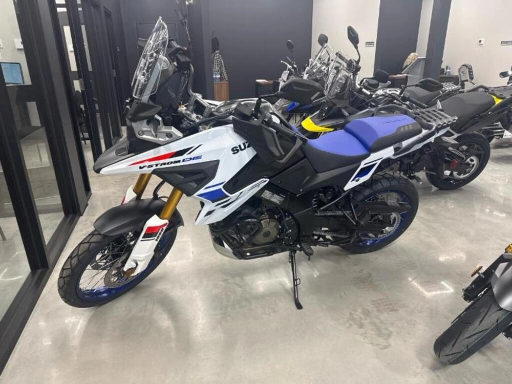 Suzuki V-strom 1050de 2025 alt