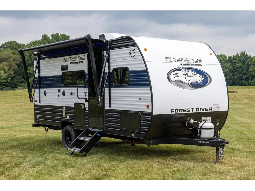 2026 Cherokee 16bhsw Wolf Pup alt