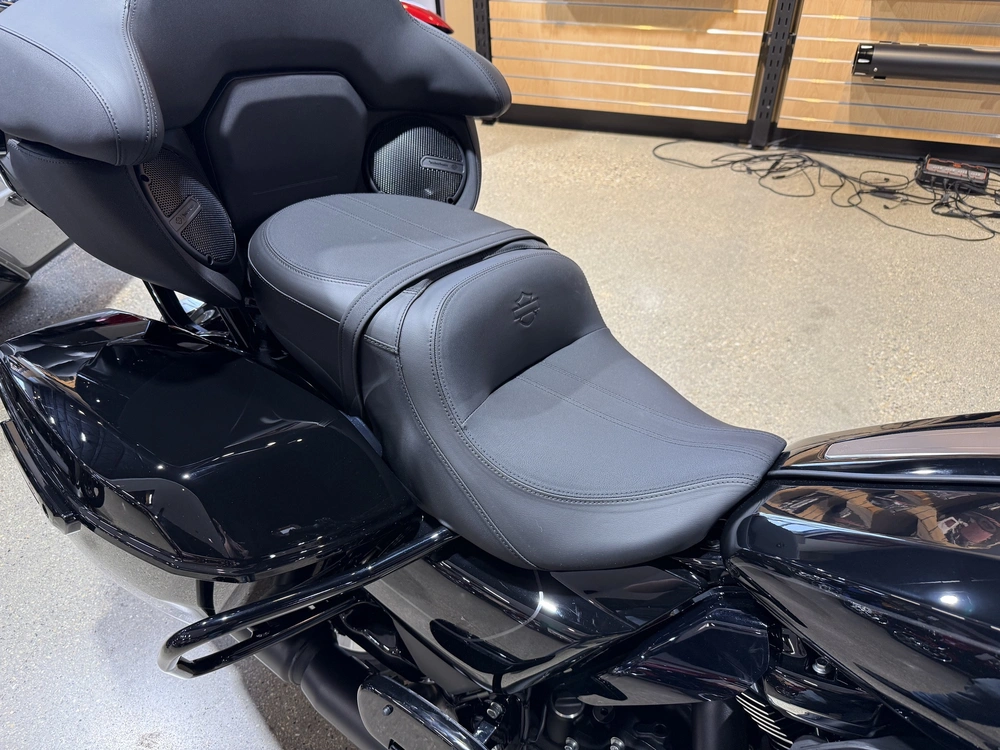 2026 Harley-davidson Road Glide Limited alt
