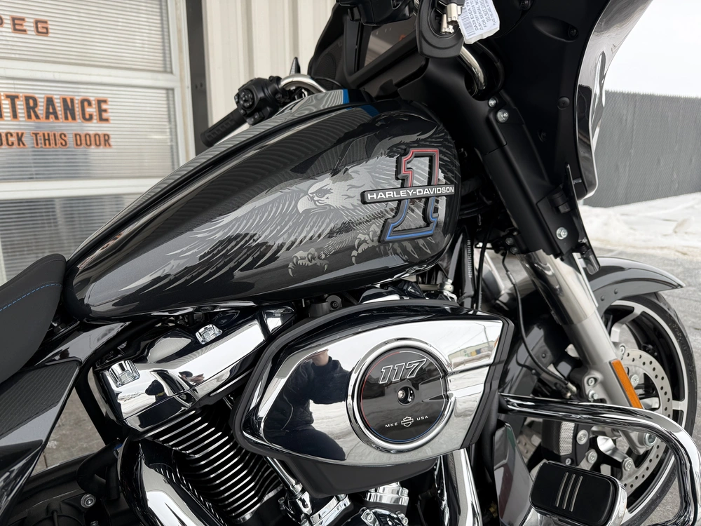 2026 Harley-davidson Street Glide alt