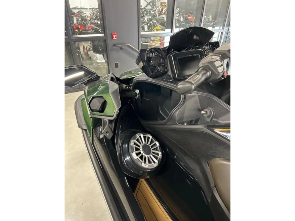 Kawasaki Ultra 310lx 2024 alt