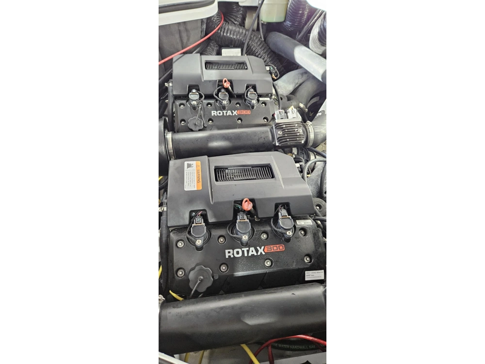 2022 Other Scarab Sbi215 alt